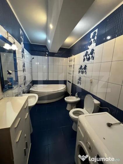 Apartament cu 3 camere semidecomandat în Centura