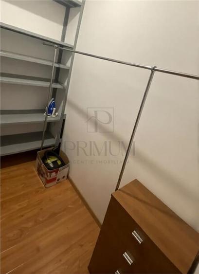 Apartament cu 3 camere circular, mobilat în Traian