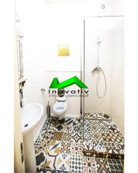 Apartament cu 3 camere decomandat, mobilat în Sub Arini