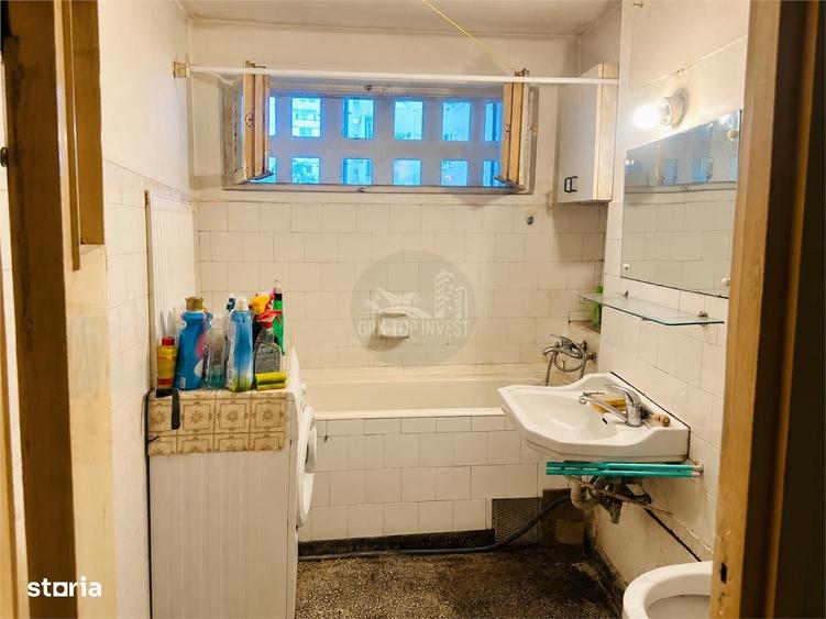 Apartament cu 2 camere semidecomandat în Central