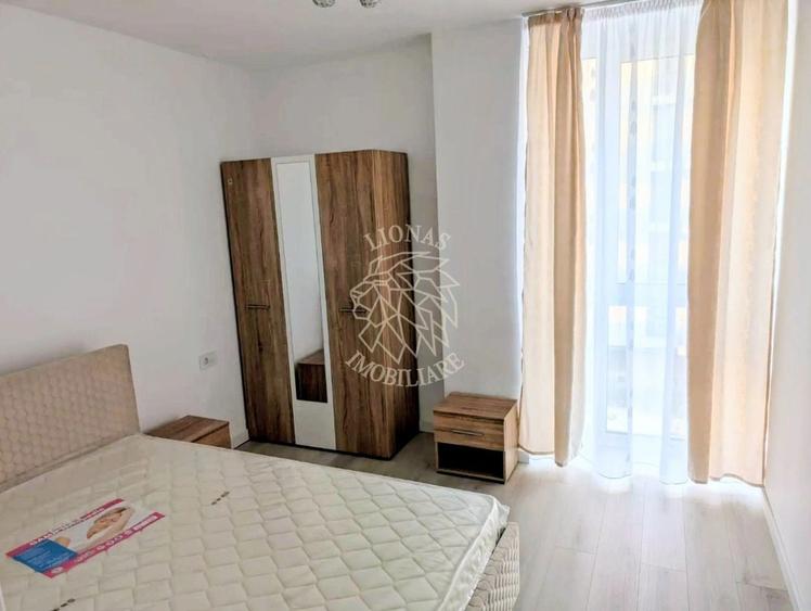 Apartament cu 2 camere semidecomandat, mobilat în Nord