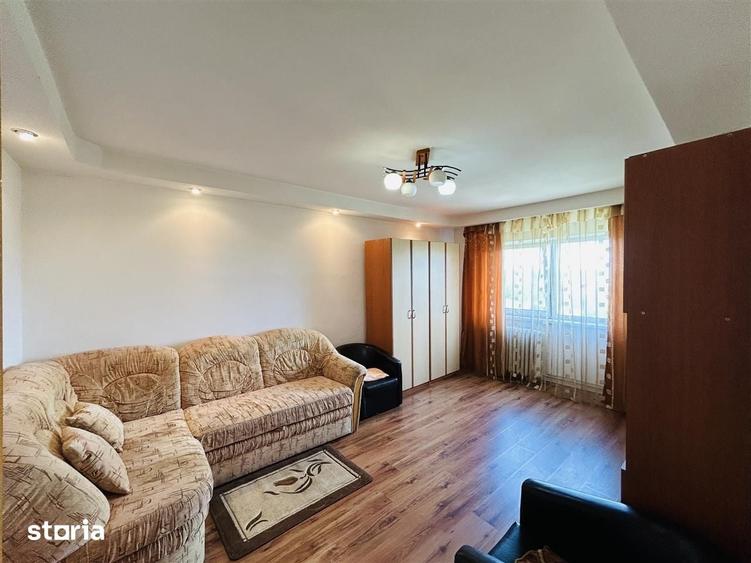 Apartament cu 2 camere semidecomandat în Vasile Aaron