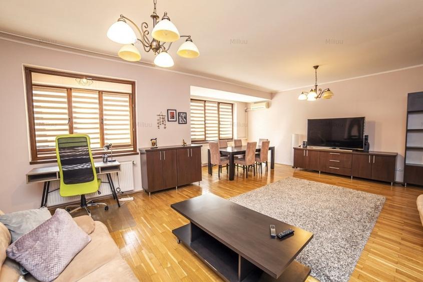 Apartament cu 3 camere decomandat, mobilat în Obor