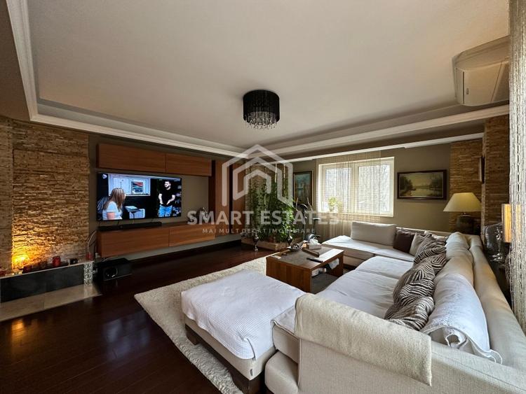 Apartament cu 6 camere decomandat, mobilat în Băneasa