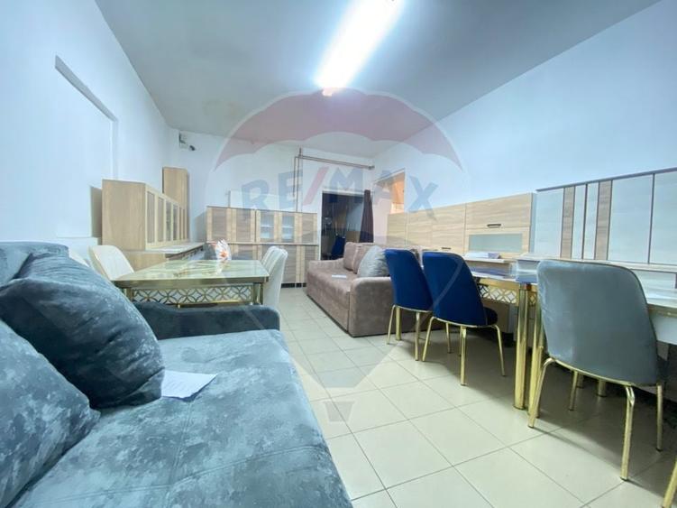 Spațiu comercial, de 236 mp, în Central