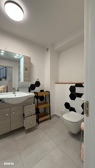Casă cu 4 camere cu Teren 140 Mp în Central