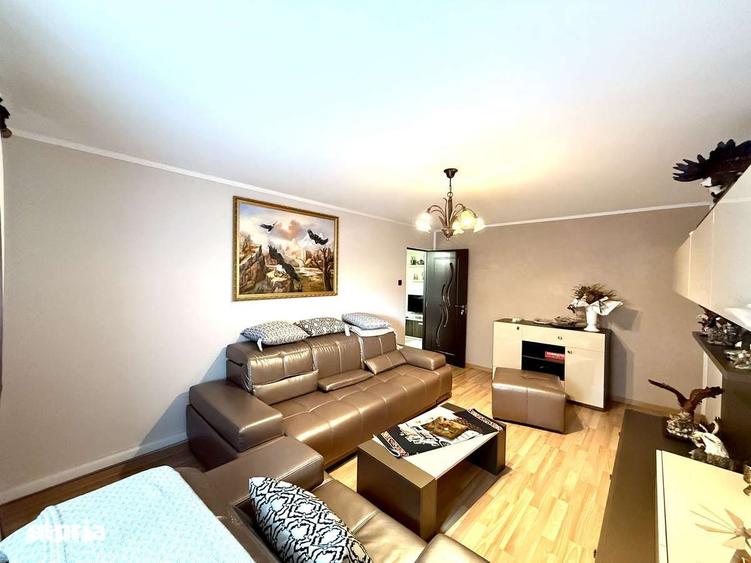 Apartament cu 3 camere în Central