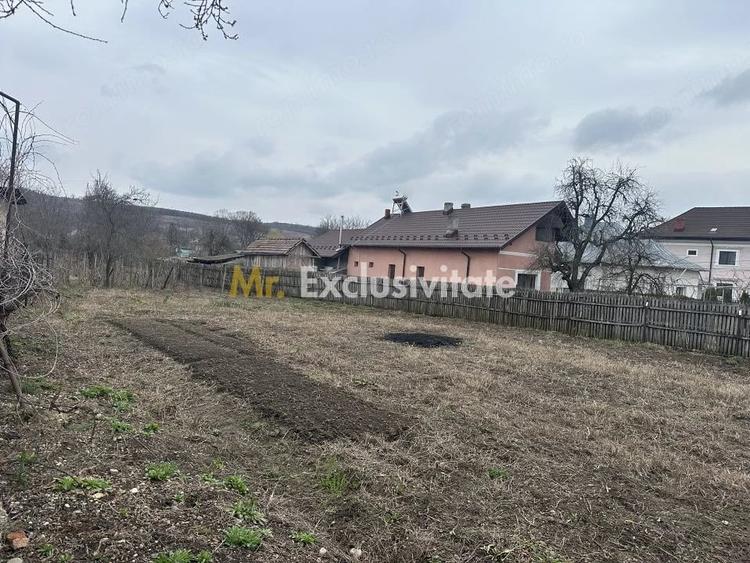 Teren de 1304 mp, în Gorganu