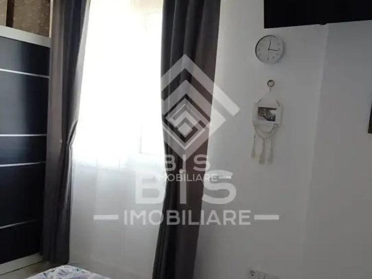 Apartament cu 3 camere semidecomandat, mobilat în Cetății