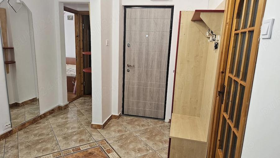 Apartament cu 3 camere decomandat în Nord