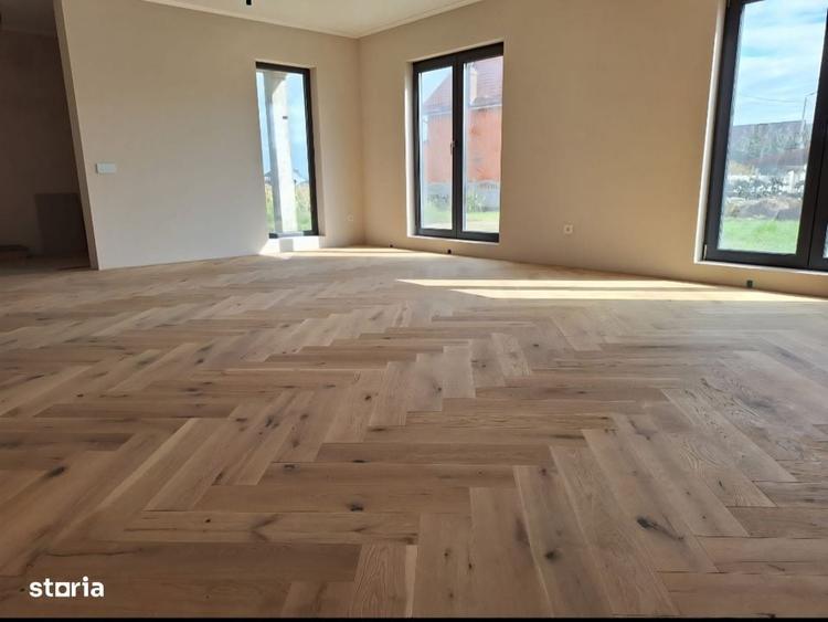 Casă cu 4 camere în Pâclișa