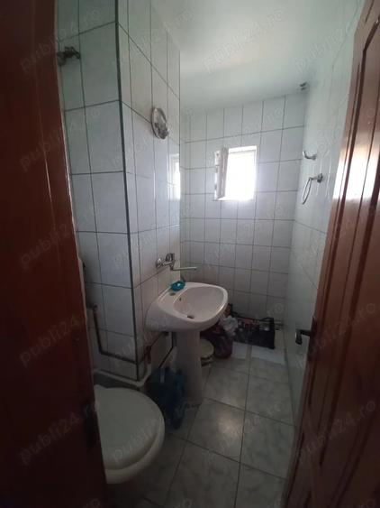 Apartament cu 4 camere decomandat în Unirii