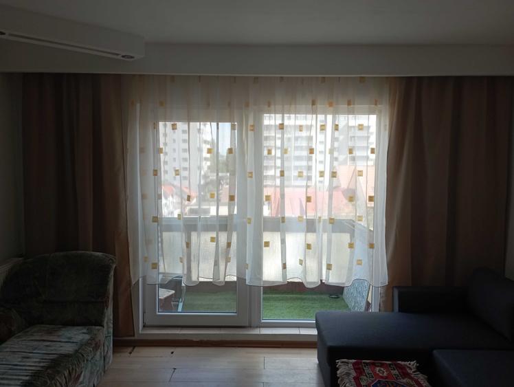 Apartament cu 2 camere nedecomandat în Nufărul