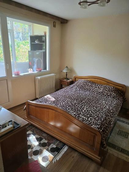 Apartament cu 3 camere decomandat în Militari