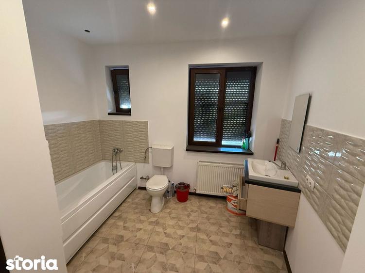 Apartament cu 3 camere în Ultracentral