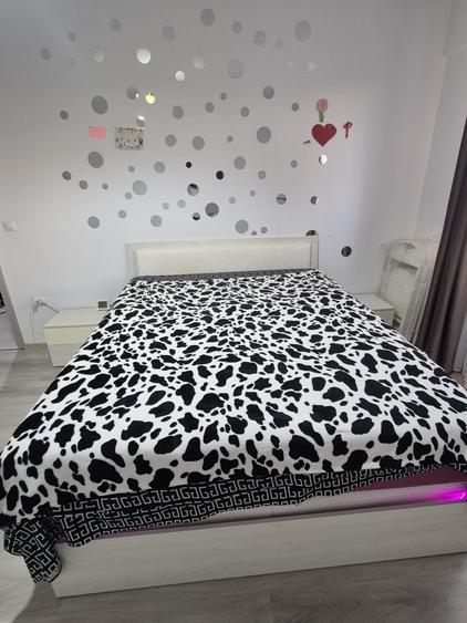 Apartament cu 3 camere decomandat în Moara de Vânt