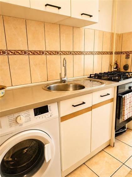 Apartament cu 2 camere decomandat în Județean
