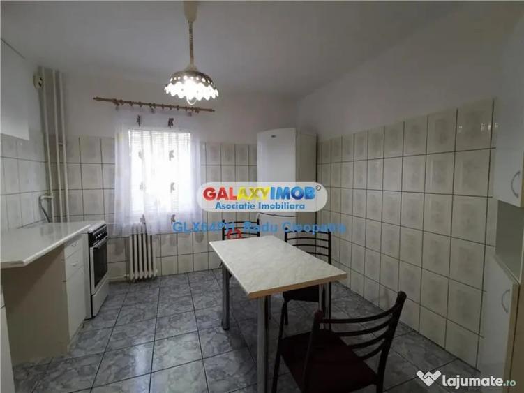 Apartament cu 2 camere semidecomandat în Enachiță Văcărescu