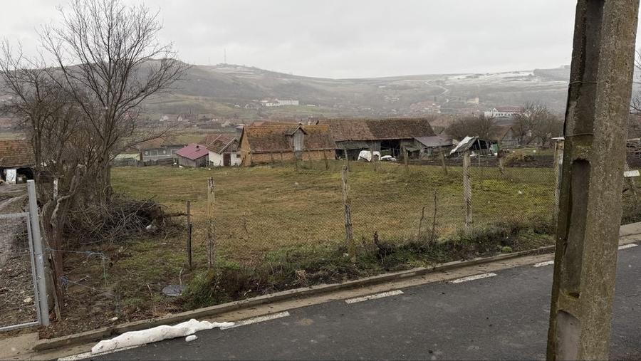 Spațiu comercial, în Păuca