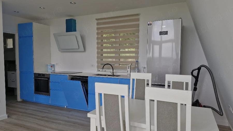 Casă cu Teren 250 Mp în Central