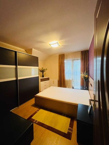 Casă cu 4 camere cu Teren 234 Mp în Central
