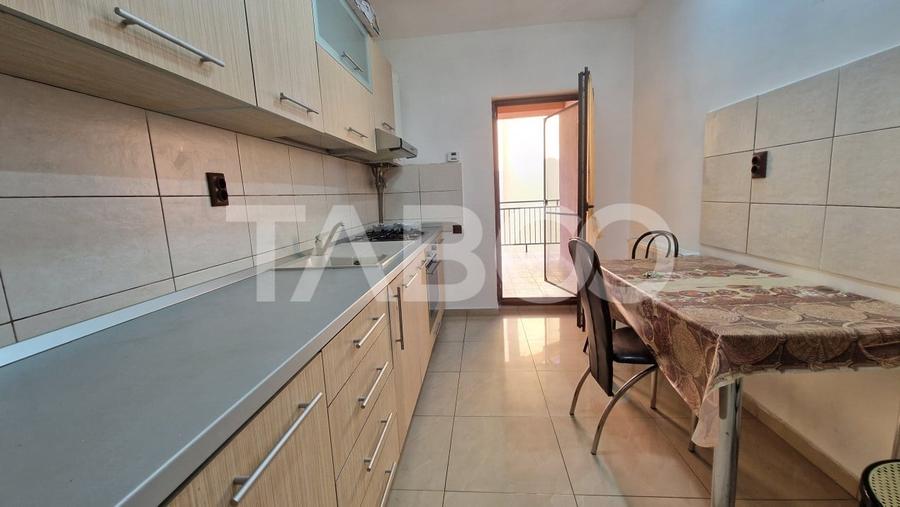 Apartament cu 2 camere decomandat, mobilat în Șelimbăr