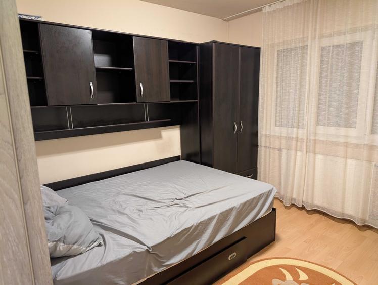 Dau in chirie apartament 2 camere decomandat, tip PB 44 mp Str. Traian Grozavescu, Oradea - 4