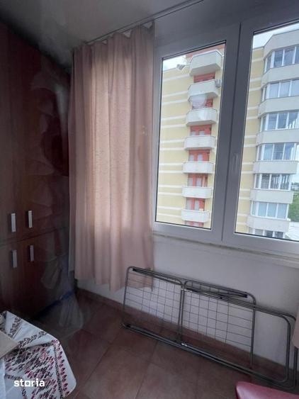 Apartament cu 4 camere în Traian