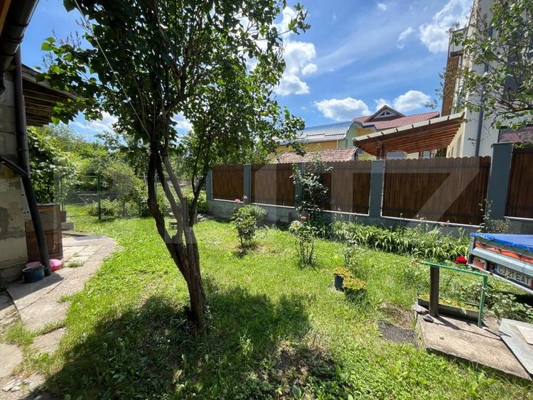 Casă individuală cu 3 camere cu Canalizare în Între Lacuri