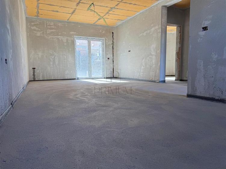 Duplex cu 3 camere cu Teren 350 Mp în Bucovăț (Remetea Mare)