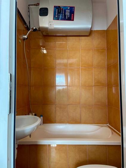 Vand garsoniera renovata, mobilata si utilata zona Soarelui, proprietar - 8