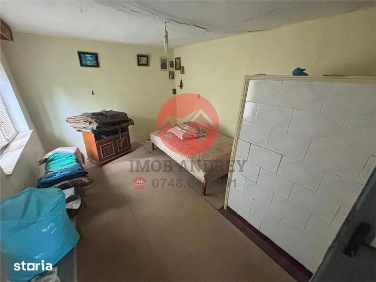 Casă cu 4 camere cu Teren 1309 Mp în Murighiol