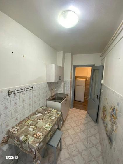Garsonieră decomandată, mobilată în Bistrița Lac