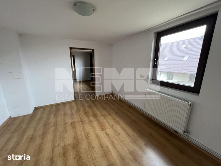Casă cu 5 camere cu Teren 1600 Mp în Rădăuți