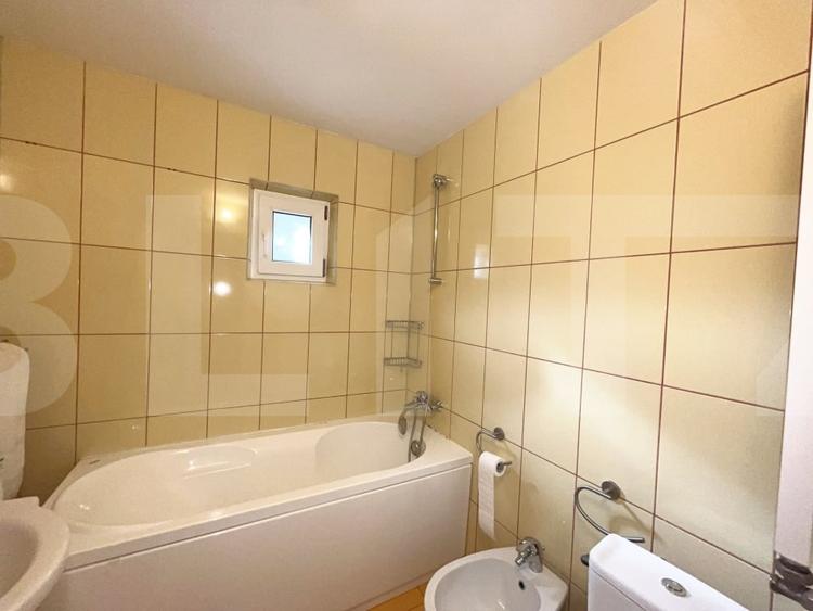 Apartament cu 2 camere decomandat, mobilat în Sud-Vest