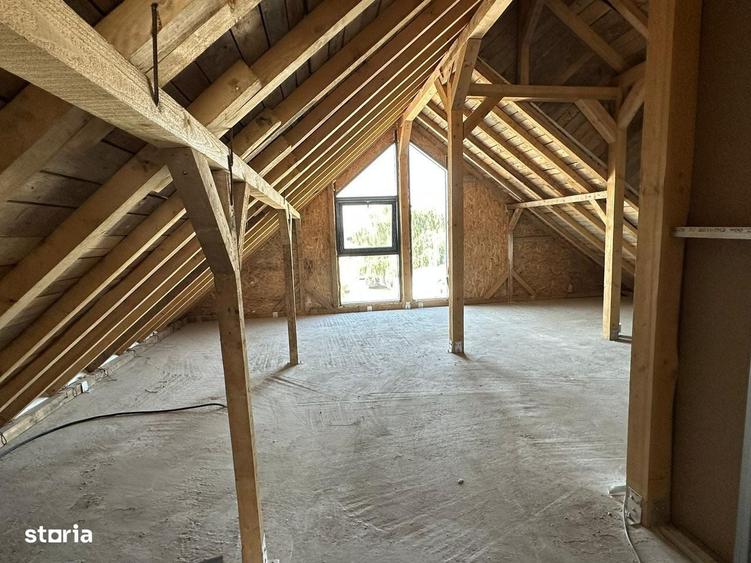 Casă cu 4 camere cu Teren 407 Mp în Ciorogârla