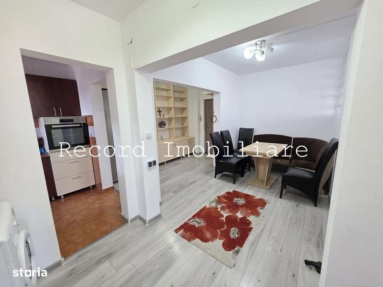 Apartament cu 4 camere decomandat în Grigorescu