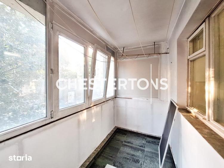Apartament cu 3 camere semidecomandat în Pantelimon