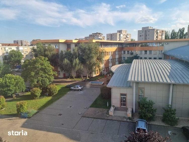 Apartament cu 2 camere decomandat în Micălaca