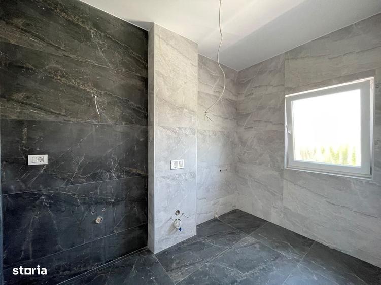 Casă cu 4 camere în Ghiroda