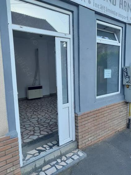 Spațiu comercial, de 20 mp, în Central