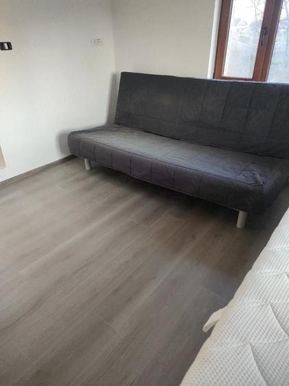Casă cu 6 camere cu Teren 2135 Mp în Ilteu