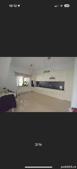 Casă cu 4 camere cu Teren 400 Mp în Fratelia