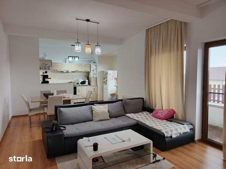 Apartament cu 3 camere decomandat în Sânandrei