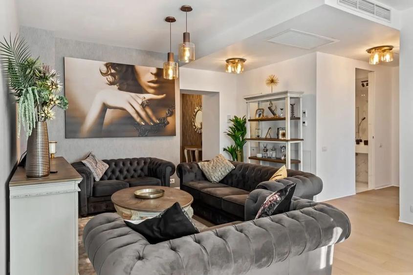 Apartament cu 3 camere decomandat, mobilat în Primăverii