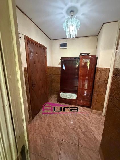 Apartament cu 3 camere decomandat în C5