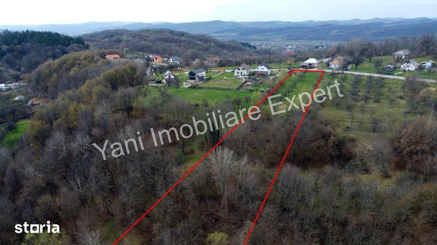 Teren de 3346 mp, în Valea Iașului