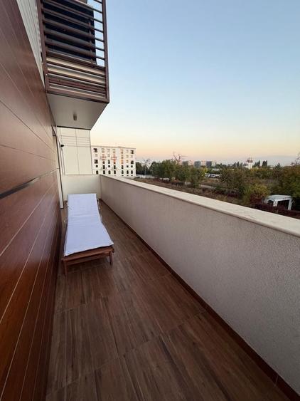 Apartament cu 2 camere decomandat în Băneasa