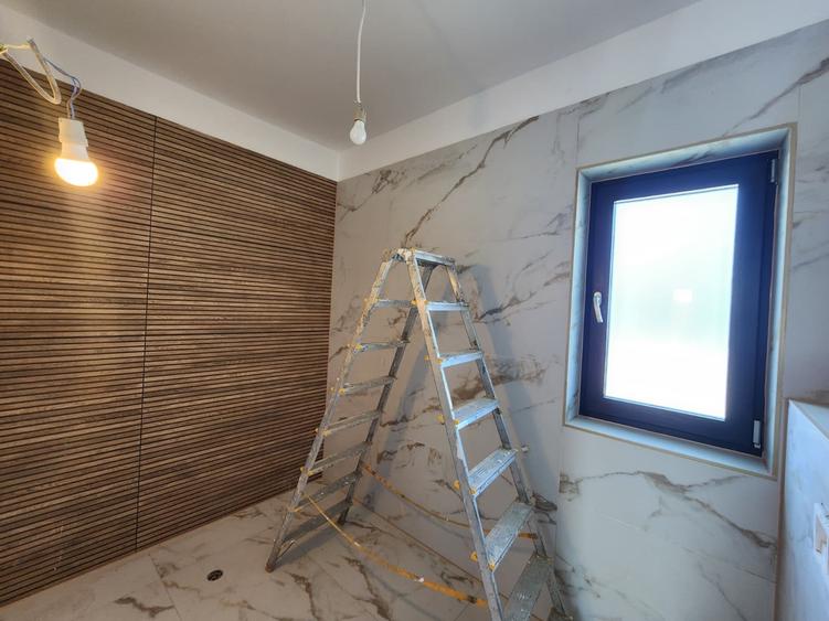 Duplex cu 4 camere cu Canalizare în Valea Adâncă