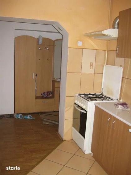 Apartament cu 2 camere decomandat în Mureșeni